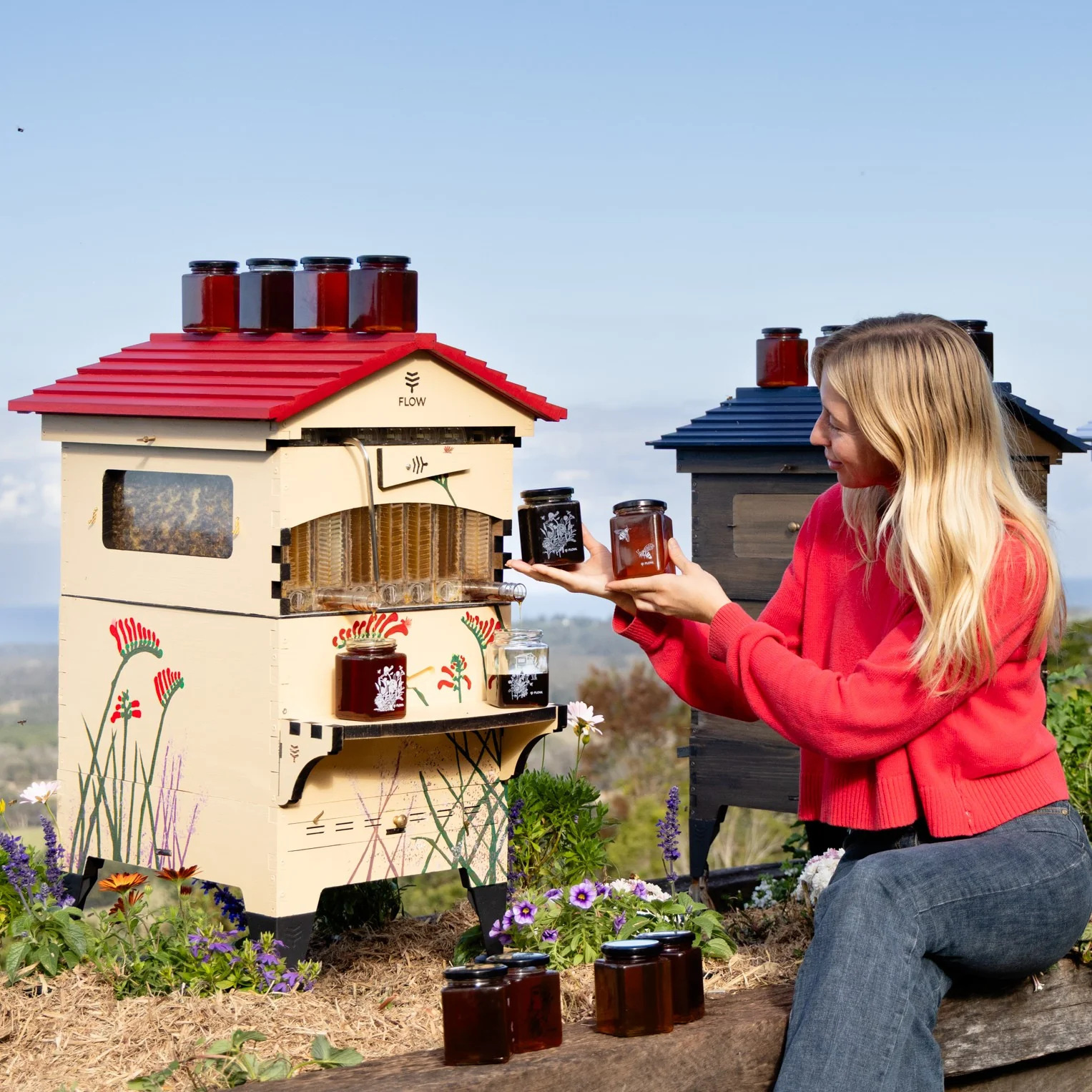 Pure Honey, Effortlessly Harvested